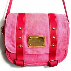 RARE.... Louis Vuitton Antigua Busza PM Crossbody